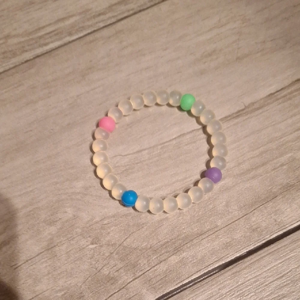 🍦 Lokai Beaded Silicone Bracelet🐠